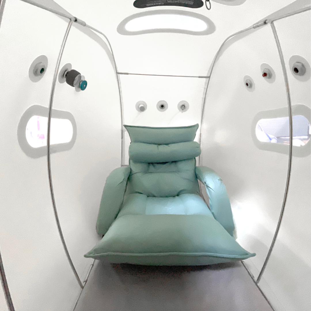Seated Soft-Shell Hyperbaric Oxygen Chamber (1.5 ATA) – Clinical Use